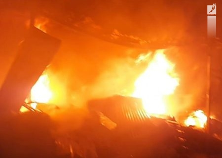 آتش‌سوزی کارگاه رنگ در جنوب تهران مهار شد